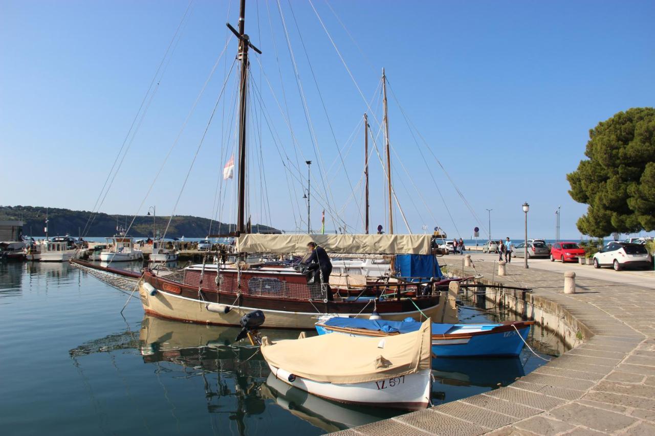 Lighthouse.Izola Apartment Екстериор снимка